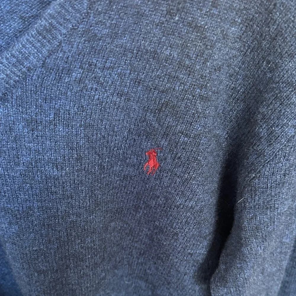 Polo Ralph Lauren Men's Deep Blue V-Neck Sweater lambswool,  sz large